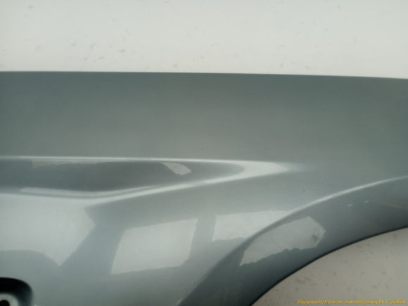 Chrysler Crossfire Passenger Right Front Fender