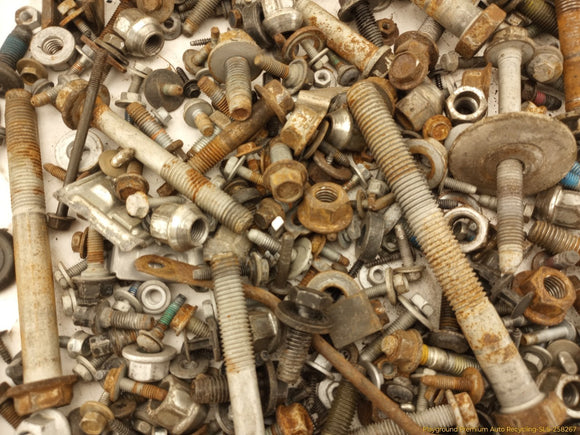 Hummer H3 Dismantling Hardware Fasteners Bolts & Nuts