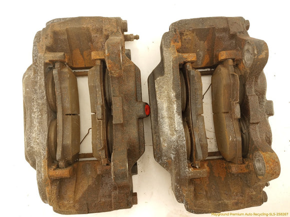 Hummer H3 Pair Of Front Brake Calipers