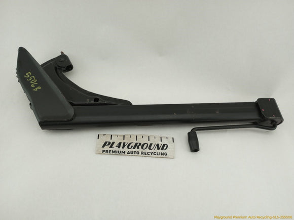 BMW 735i Vehicle Jack