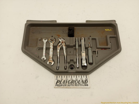 BMW 735i Set Of Vehicle Tools
