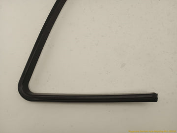 BMW 735i Set Of 4 Window Seal Weather Strip - 0