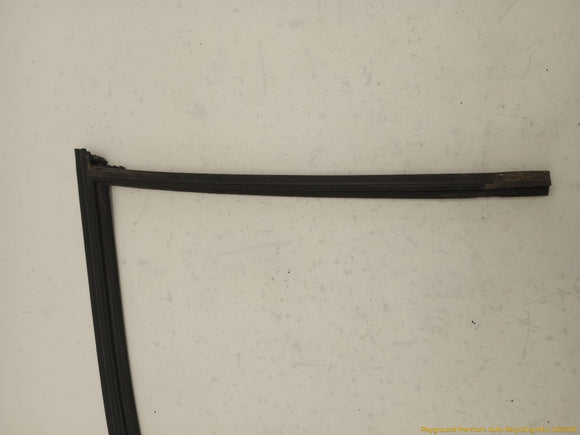 BMW 735i Set Of 4 Upper Door Seal Weatherstrips