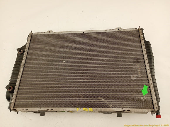 Chrysler Crossfire Radiator