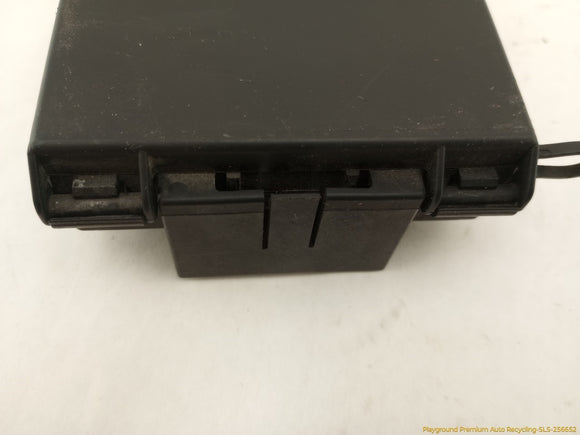 Chrysler Crossfire Engine Fuse Box