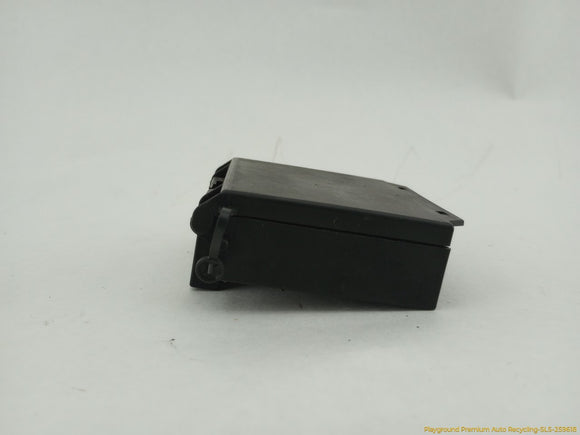 Chrysler Crossfire Engine Fuse Box