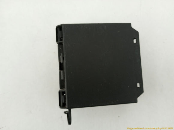 Chrysler Crossfire Engine Fuse Box