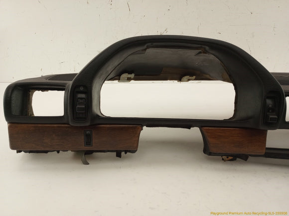 BMW 735i Dashboard Panel