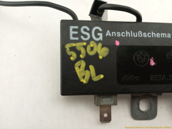 BMW 735i Antenna Amplifier