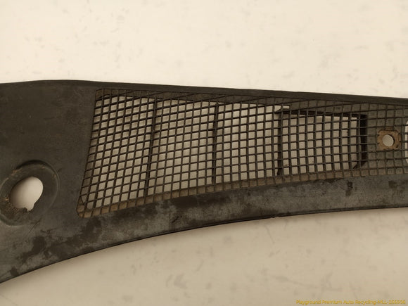 BMW 735i Pair Of Cowl Vent Panel Trim