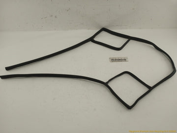 BMW 735i Engine Bay Seal Weatherstrip