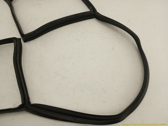 BMW 735i Engine Bay Seal Weatherstrip