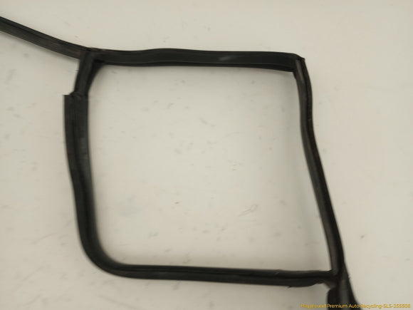 BMW 735i Engine Bay Seal Weatherstrip