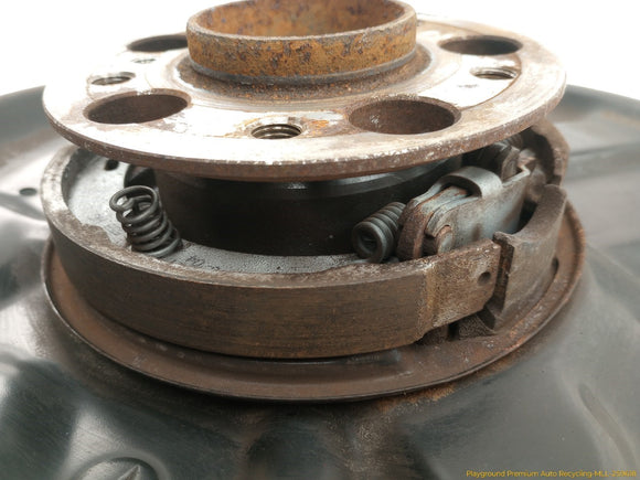 Chrysler Crossfire Driver Left Rear Spindle Knuckle Hub