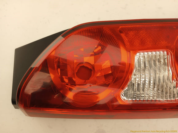 Nissan Xterra Driver Left Tail Lamp