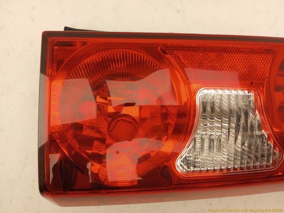Nissan Xterra Passenger Right Tail Lamp
