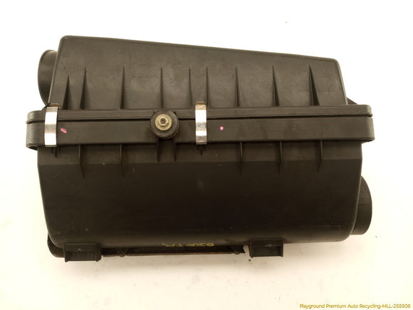 BMW 735i Air Cleaner Box Housing