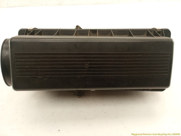 BMW 735i Air Cleaner Box Housing