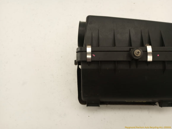 BMW 735i Air Cleaner Box Housing