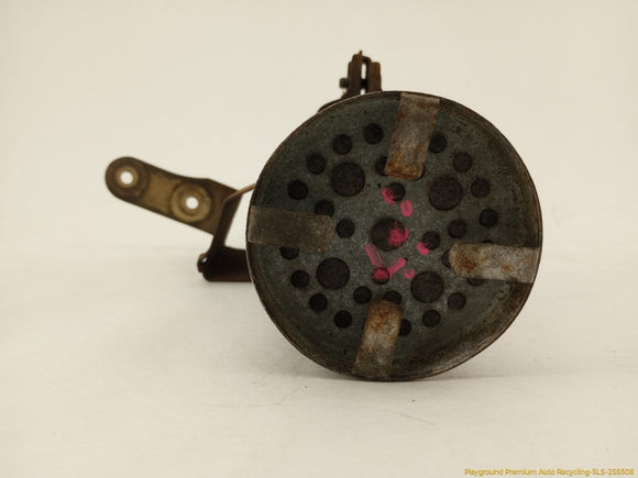 BMW 735i Fuel Vapor Charcoal Canister