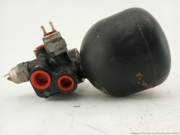 BMW 735i Brake Pressure Accumulator Regulator