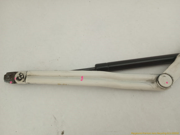 BMW 735i Pair Of Hood Hinges