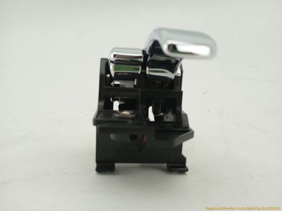 Nissan Xterra Passenger Right Rear Interior Door Handle