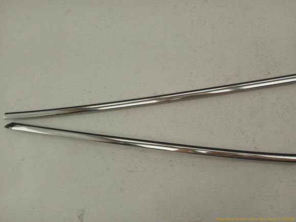 BMW 735i Set Of 4 Window Edge Trim Molding