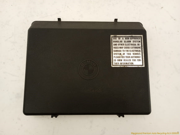 BMW 735i Engine Fuse Box