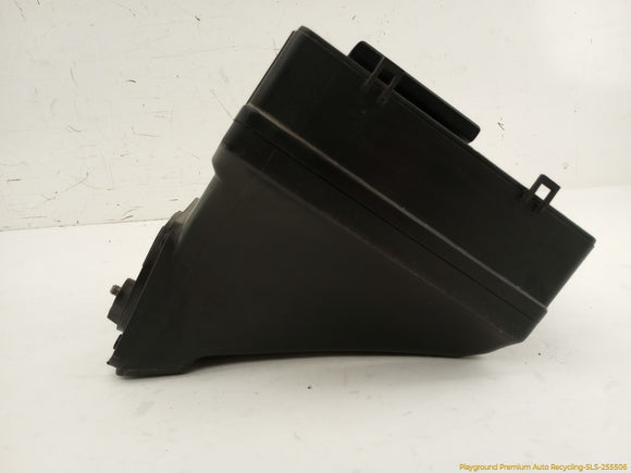 BMW 735i Engine Fuse Box