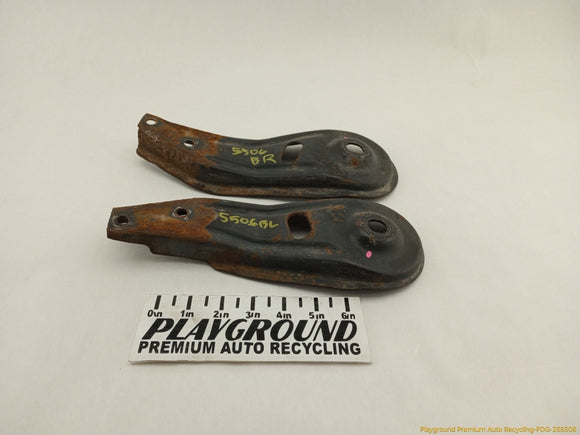 BMW 735i Pair Of Rear Subframe Support Brackets