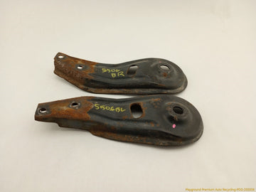 BMW 735i Pair Of Rear Subframe Support Brackets - 0