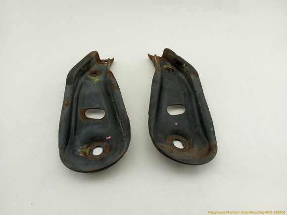 BMW 735i Pair Of Rear Subframe Support Brackets