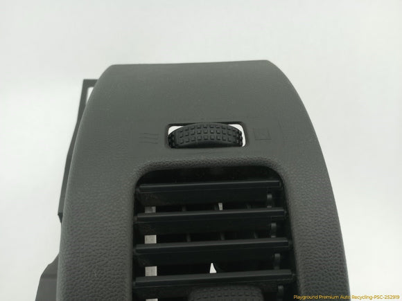 Nissan Xterra Passenger Right Dash Air Vent