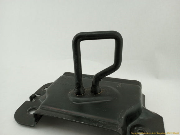 Nissan Xterra Pair Of Rear Seat Strikers