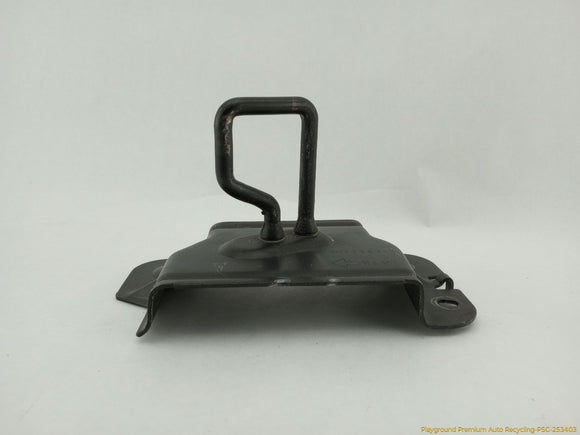 Nissan Xterra Pair Of Rear Seat Strikers
