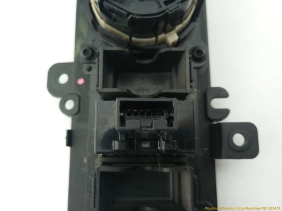Nissan Xterra Transfer Case Control Switch