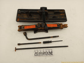 Nissan Xterra Vehicle Jack & Tools
