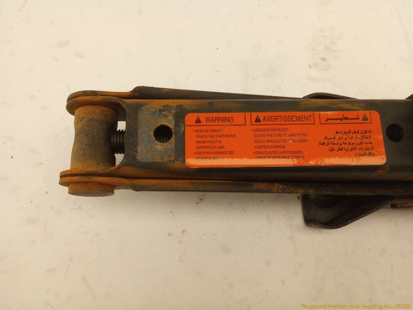 Nissan Xterra Vehicle Jack & Tools