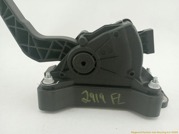 Nissan Xterra Accelerator Gas Pedal