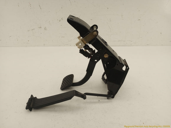 BMW 735i Automatic Pedal Assembly