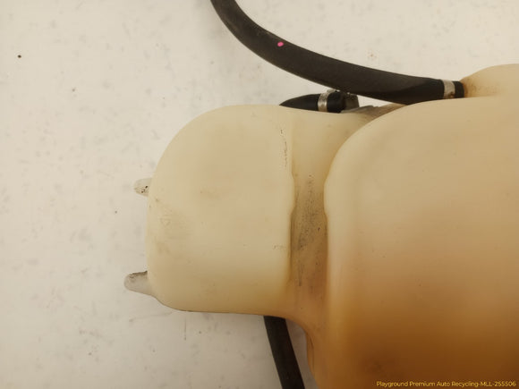 BMW 735i Fuel Expansion Container Tank