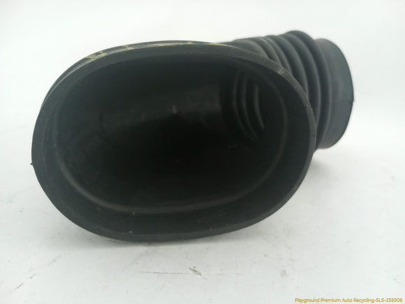 BMW 735i Pair Of Front Right Air Intake Tubes