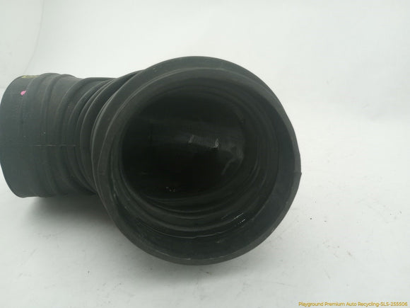 BMW 735i Pair Of Front Right Air Intake Tubes