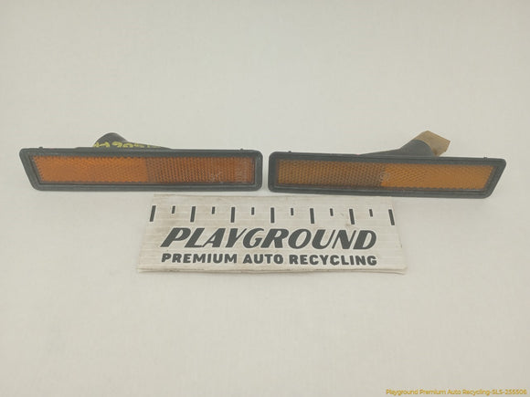 BMW 735i Pair Of Front Side Markers