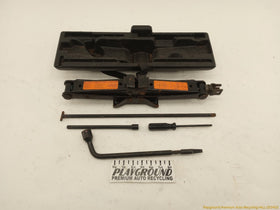 Nissan Xterra Vehicle Jack & Tools