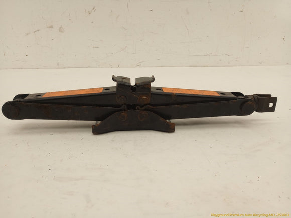 Nissan Xterra Vehicle Jack & Tools