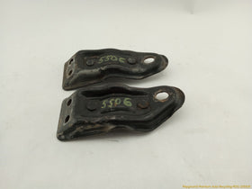 BMW 735i Pair Of Front Sway Bar Mount Brackets - 0