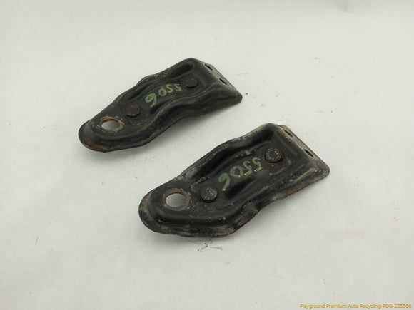 BMW 735i Pair Of Front Sway Bar Mount Brackets