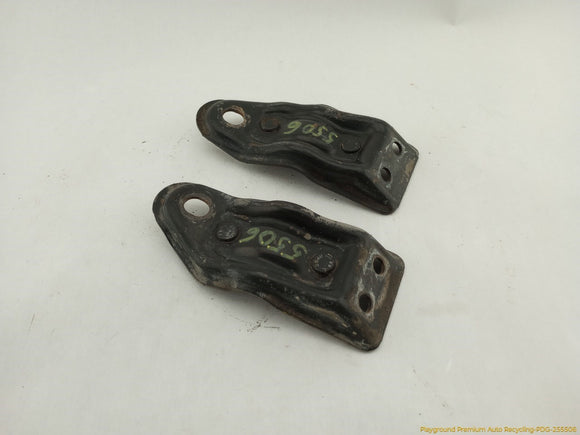 BMW 735i Pair Of Front Sway Bar Mount Brackets